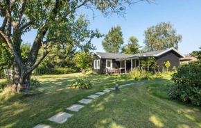 3 Bedroom Lovely Home In Vejby, Vejby